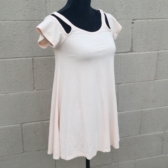 Maddie Blouce - Picture 4 of 7